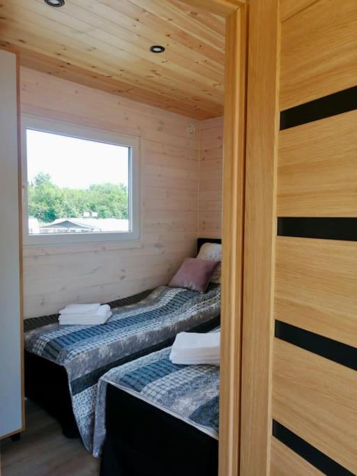 Tiny Beach House Heated And Airconditioned Wapnica  Экстерьер фото