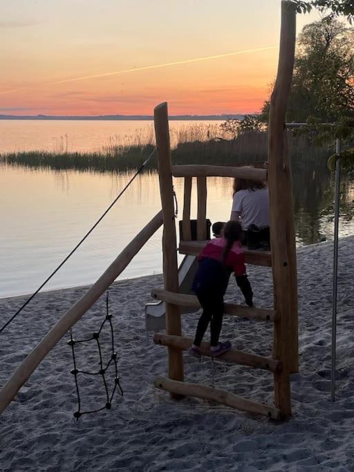 Tiny Beach House Heated And Airconditioned Wapnica  Экстерьер фото