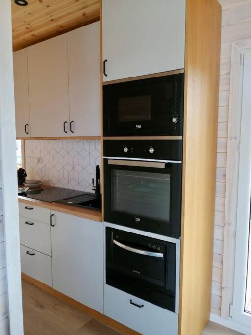 Tiny Beach House Heated And Airconditioned Wapnica  Экстерьер фото